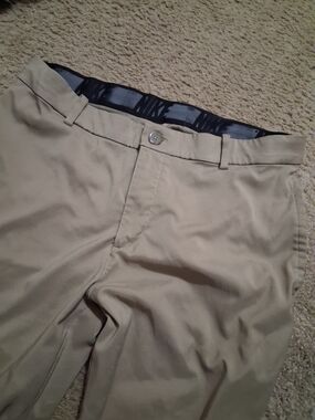 Nike Men's Tan Chino Pants